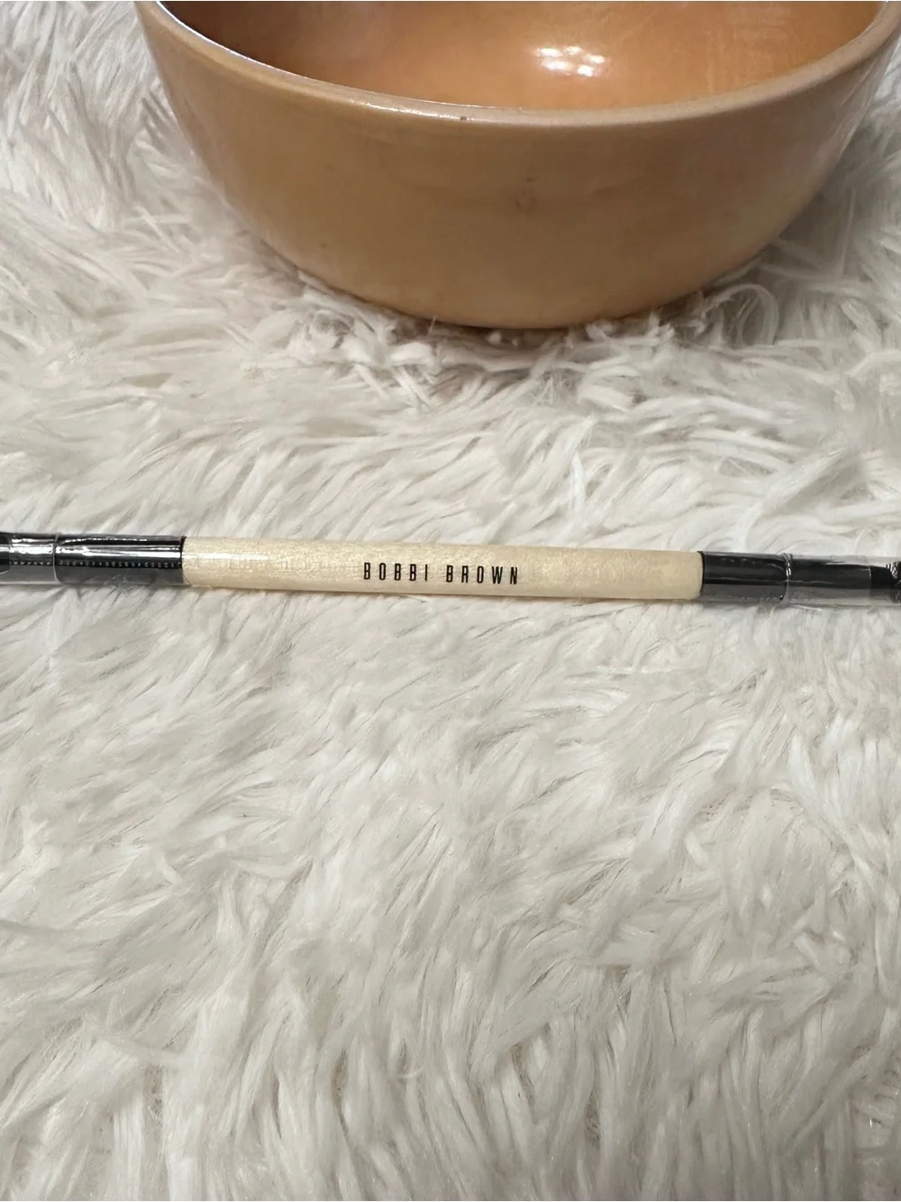 Bobbi Brown Dual-Ended Brow Definer & Groomer in Beige and Black